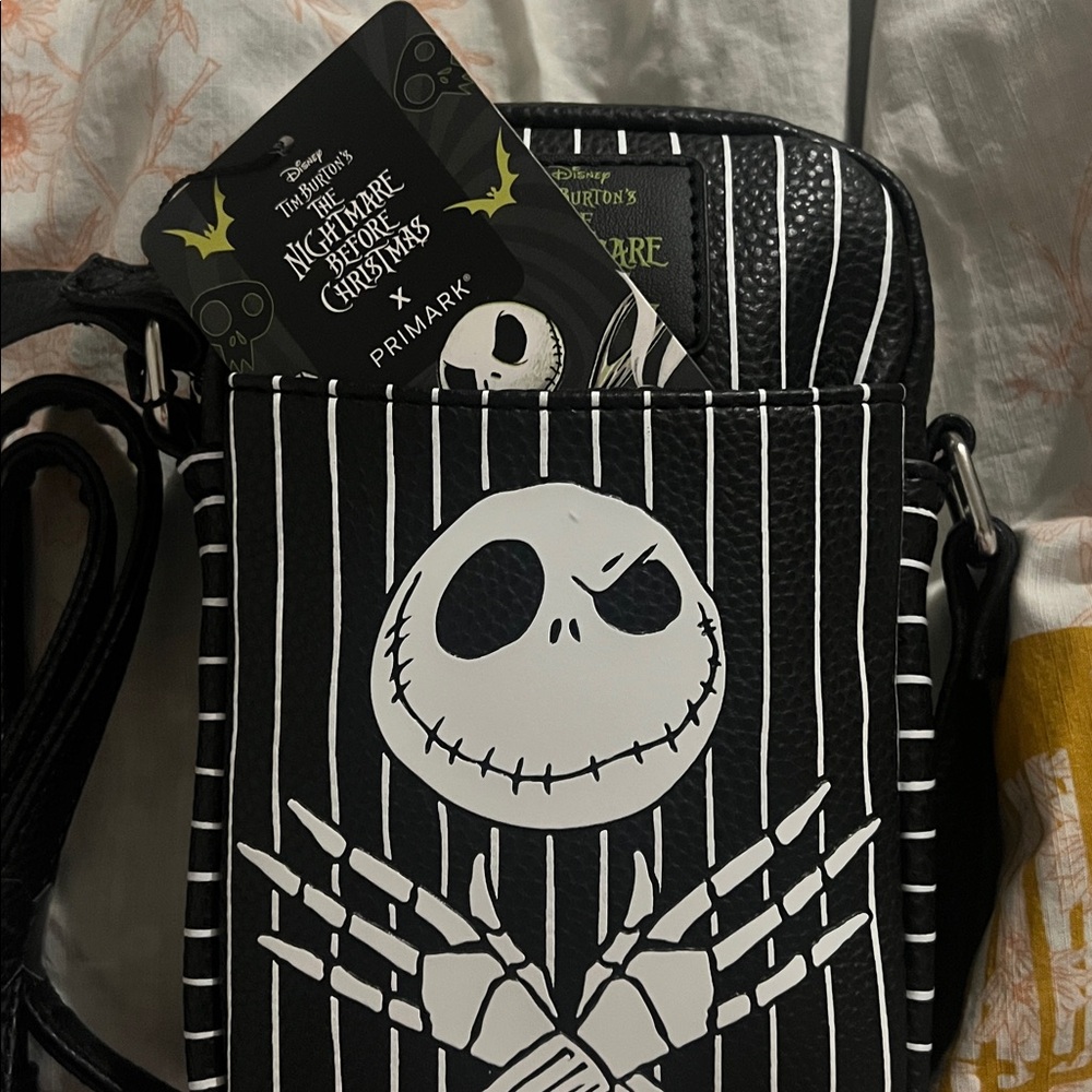Nightmare before Christmas Crossbody Bag - Picture 6 of 8